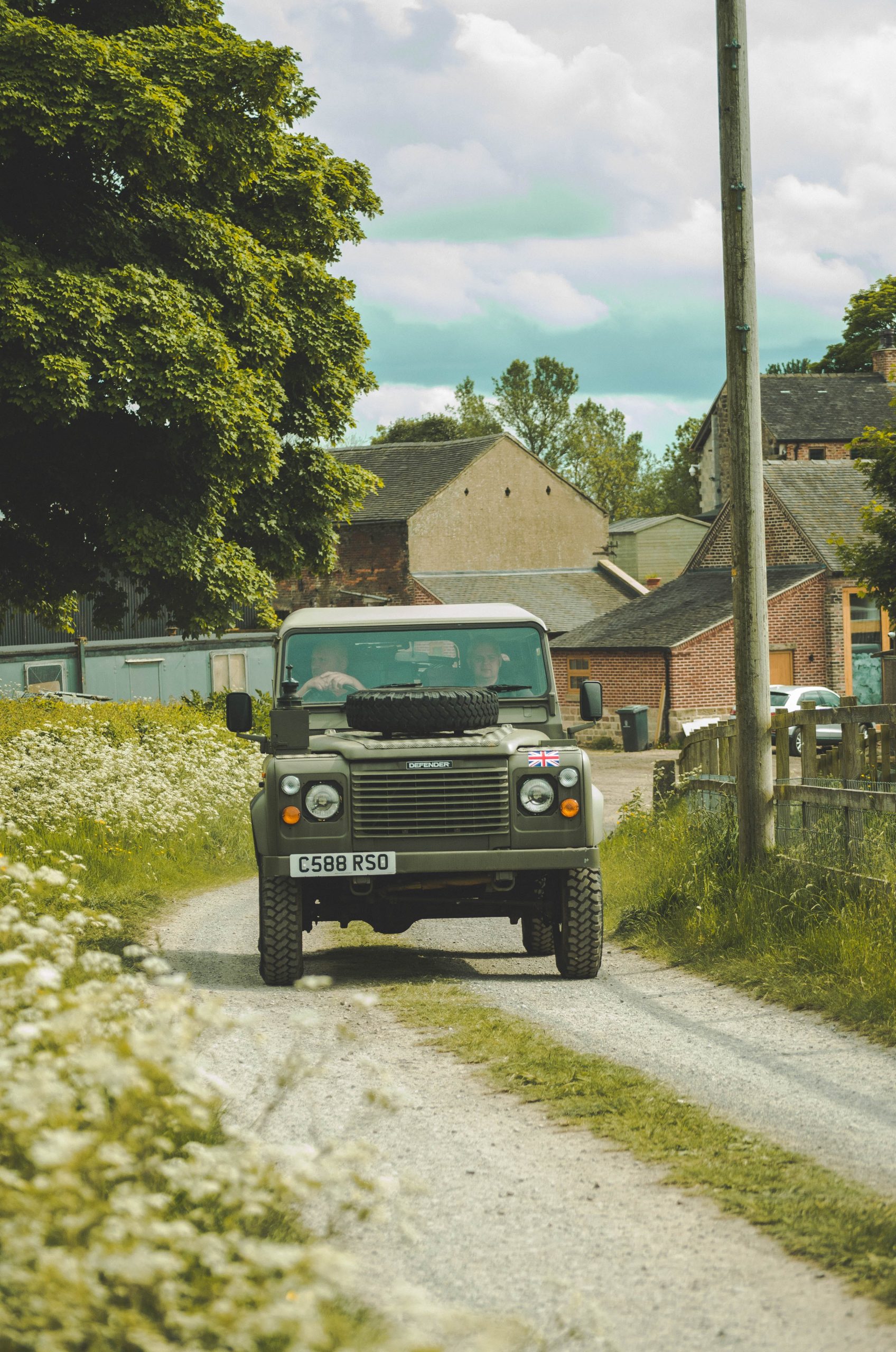Exploring the Versatility of Land Rovers in the British Army